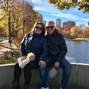 Meet your Posher, Isaias rodrigues